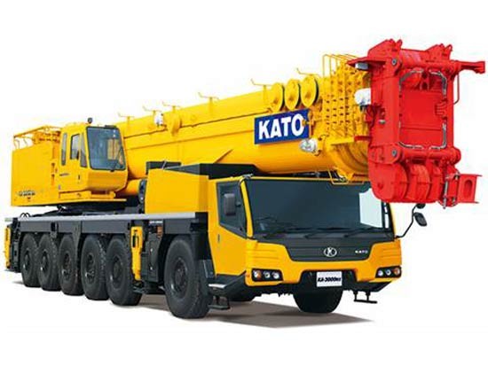 加藤推出30噸越野起重機(jī)新產(chǎn)品